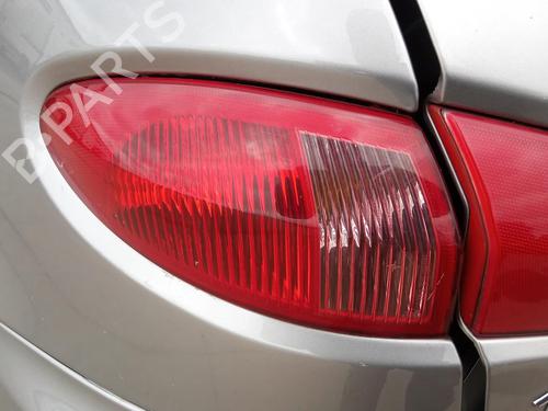 Used Left taillight ALFA ROMEO 147 (937_) 1.9 JTDM 8V (937.AXD1A, 937.AXU1A, 937.BXU1A) (120 hp) 27136158