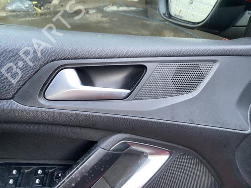 Venstre fortil invendig håndtag PEUGEOT 308 II (LB_, LP_, LW_, LH_, L3_) 1.6 HDi / BlueHDi 115 (115 hp) 32022561
