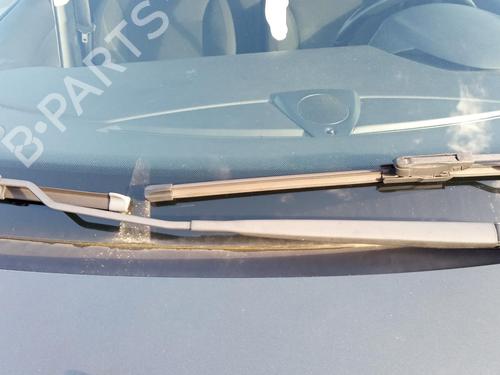 Used Front wiper motor CITROËN C3 II (SC_) 1.6 HDi (92 hp) 27102839