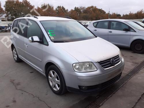 Used Front windshield wiper arm VW TOURAN (1T1, 1T2) 2.0 TDI (136 hp) 27120553