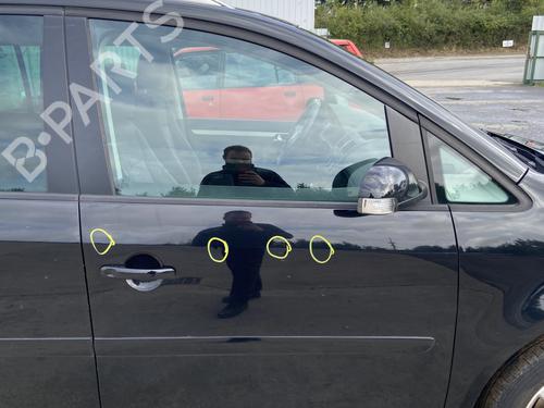 Høyre foran lås VW TOURAN (1T1, 1T2) 1.9 TDI (105 hp) 28493507