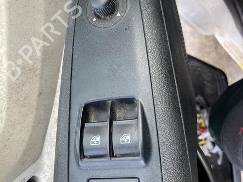 BP31661071I27 main image