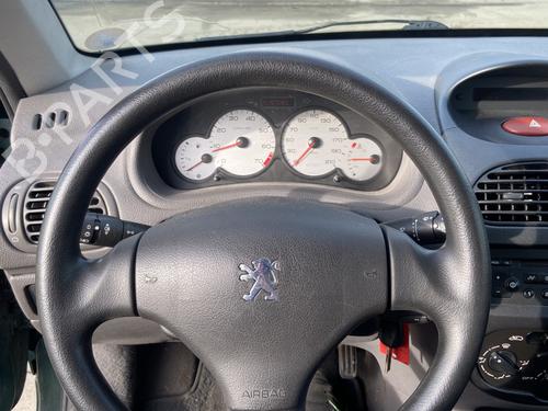 Used Steering wheel PEUGEOT 206 Hatchback (2A/C) 1.4 i (75 hp) 30299880
