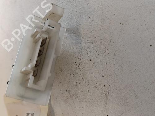 Heater resistor SEAT LEON (1P1) 1.9 TDI | BP27135108M108 - Image 3