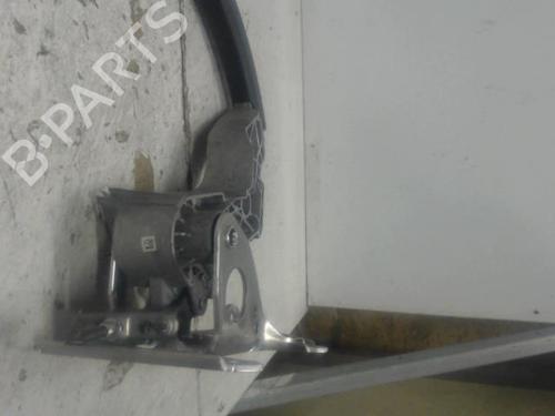 Used Hand brake Hand brake RENAULT MEGANE IV Hatchback (B9A/M/N_) 1.5 dCi 110 (B9A3) (110 hp) 27135267 27135267