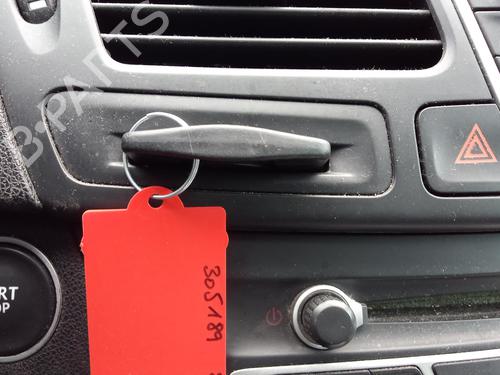 Used Card reader RENAULT LAGUNA III Grandtour (KT0/1) 2.0 dCi (KT07, KT0J, KT14, KT1A, KT1S) (131 hp) 27148965