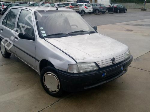 Used Right headlight PEUGEOT 106 I (1A, 1C) 1.1 (60 hp) 27127040