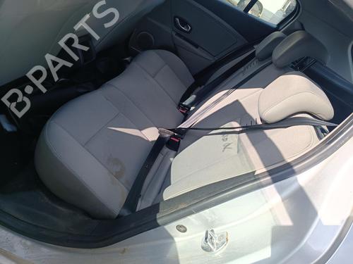 Used Headrest RENAULT MEGANE III Hatchback (BZ0/1_, B3_) 1.5 dCi (BZ09, BZ0D, BZ1W, BZ29, BZ14) (110 hp) 27126431