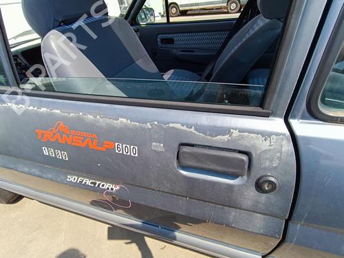 Used Left front door Left front door 27124870 27124870