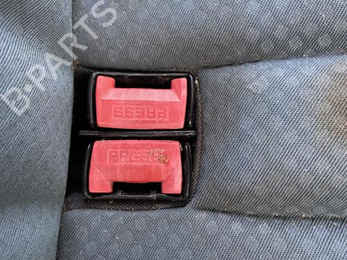 Sikkerhedssele-spænde RENAULT CLIO II (BB_, CB_) 1.5 dCi (B/CB07) (65 hp) 31191044