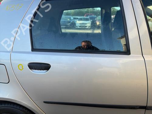 Used Rear right window mechanism Rear right window mechanism FIAT PUNTO (188_) 1.2 60 (188.030, .050, .130, .150, .230, .250) (60 hp) 40062484 40062484