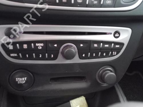 Bilradio RENAULT MEGANE III Coupe (DZ0/1_) 1.5 dCi (DZ09, DZ0D, DZ1F, DZ1G, DZ14, DZ29) (110 hp) 27145816