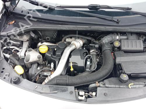 Used Mass air flow sensor RENAULT CLIO III Grandtour (KR0/1_) 1.5 dCi (KR0F) (86 hp) 27101373