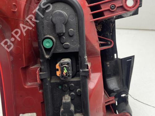 Right taillight PEUGEOT 5008 (0U_, 0E_) 1.6 HDi | BP29352813C35 
