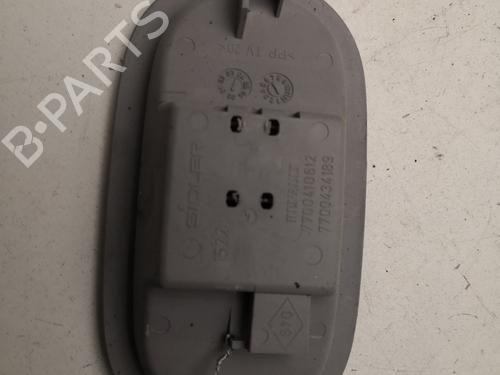 Plafonier Plafonier RENAULT CLIO II (BB_, CB_) 1.4 (B/CB0C, B/CB0S) (75 hp) 30458440 30458440