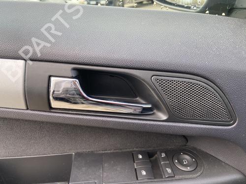 Used Front left interior door handle OPEL ZAFIRA / ZAFIRA FAMILY B (A05) 1.7 CDTI (M75) (110 hp) 30399814