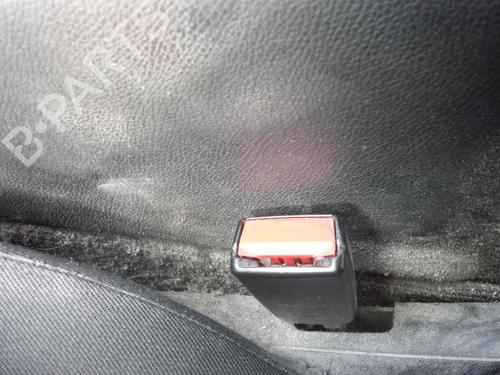 Used Seat buckle MERCEDES-BENZ C-CLASS (W203) C 220 CDI (203.008) (150 hp) 27102171