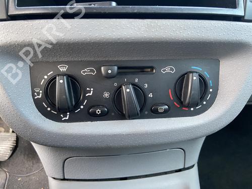 Used Climate control CITROËN C3 I (FC_, FN_) 1.4 i (73 hp) 31883985