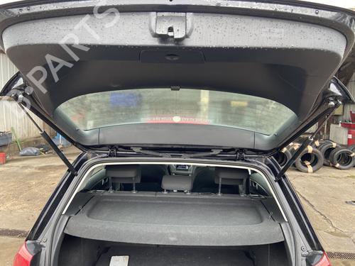 tailgate-lift-support-vw-golf-vii-5g1-bq1-be1-be2-2012-2013-2014-2015-2016-2017-2018-2019-2020-2021-32025127 main image