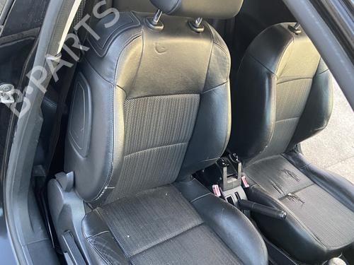 Used Right front seat PEUGEOT 207 (WA_, WC_) 1.6 16V Turbo (156 hp) 30536896