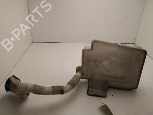 Used Windscreen washer tank VW GOLF VI (5K1) 2.0 TDI (110 hp) 27148171