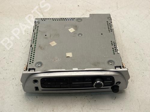 Used Radio Radio RENAULT SCÉNIC III (JZ0/1_) 1.5 dCi (110 hp) 39970140 39970140
