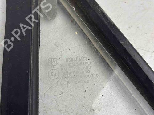 Vidro triangular frente esquerdo Vidro triangular frente esquerdo IVECO DAILY I Van 35-10 (10314204, 10314211, 10314212, 10314217, 10314411,... (92 hp) 36684506 36684506