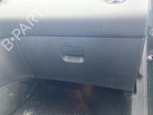 Handskerum PEUGEOT 308 SW I (4E_, 4H_) 1.6 HDi (109 hp) 31918921