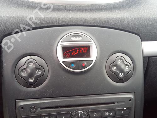 Used Climate control RENAULT CLIO III Grandtour (KR0/1_) 1.5 dCi (KR0G) (68 hp) 27104008