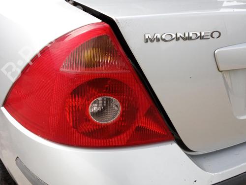 Used Left taillight FORD MONDEO III Saloon (B4Y) 1.8 16V (110 hp) 27136695