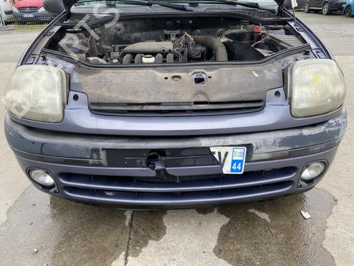 Grill Grill RENAULT CLIO II (BB_, CB_) 1.2 (BB0A, BB0F, BB10, BB1K, BB28, BB2D, BB2H, CB0A,... (58 hp) 33044637 33044637