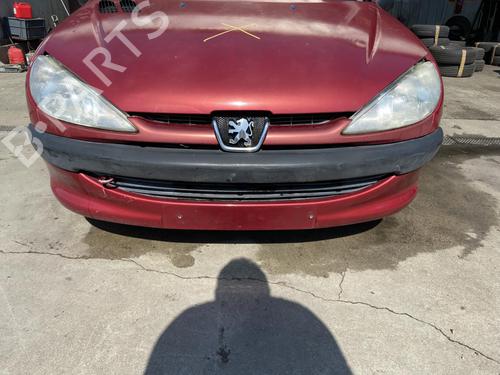 Used Front bumper PEUGEOT 206 Hatchback (2A/C) 1.4 i (75 hp) 27114376
