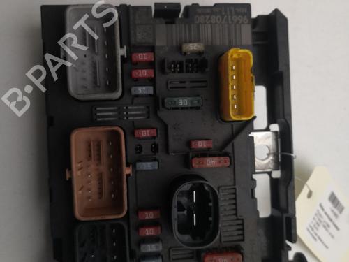 Used Fuse box PEUGEOT 307 Break (3E) 1.6 HDi 110 (109 hp) 29891411
