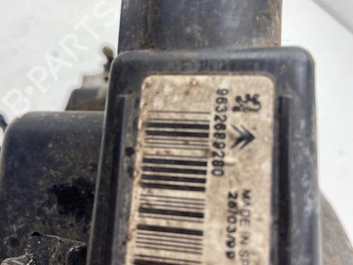 Used Right headlight Right headlight 38975886 38975886