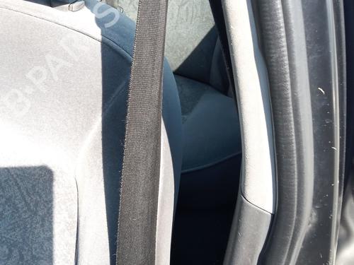 Venstre foran beltestrammer TOYOTA AVENSIS (_T22_) 2.0 TD (CT220_, CT220R) (90 hp) 27110205