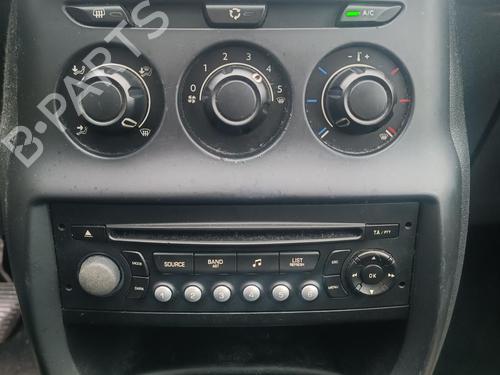 Used Radio CITROËN C3 II (SC_) 1.4 HDi 70 (SC8HZC, SC8HR0, SC8HP4) (68 hp) 27126335