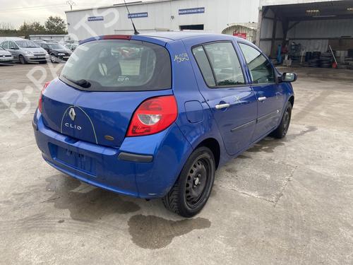 Seat buckle RENAULT CLIO III (BR0/1, CR0/1) 1.5 dCi (BR17, CR17) | BP30319857I32