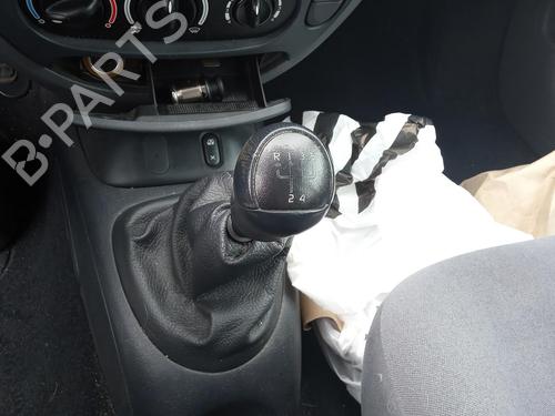 Used Gear lever RENAULT MEGANE I (BA0/1_) 1.6 16V (BA04, BA0B, BA11, BA1J, BA16, BA19, BA1K, BA1V,... (107 hp) 27139153
