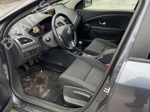 Used Rubber door seal RENAULT MEGANE III Grandtour (KZ0/1) 1.5 dCi (KZ09, KZ0D, KZ1G, KZ29, KZ14, KZ1W, KZ10, KZ1F,... (110 hp) 32030504