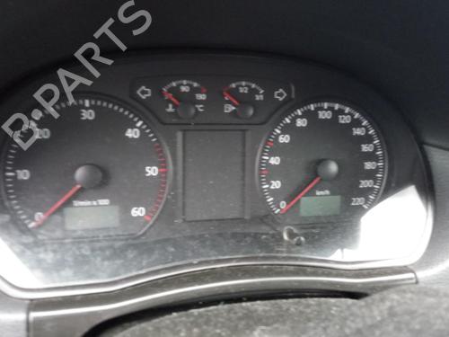 Used Instrument cluster VW POLO (9N_, 9A_) 1.4 TDI (70 hp) 27138759