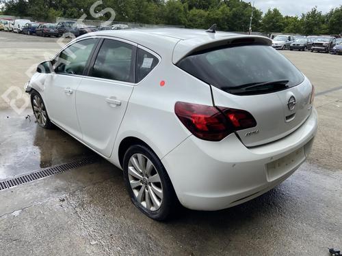 Steering column stalk OPEL ASTRA J (P10) 1.6 CDTi (68) | BP27114836I23 
