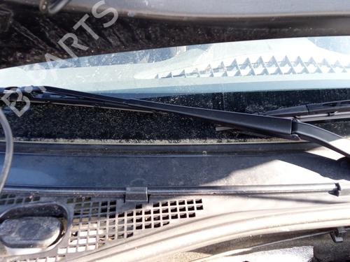 Used Front windshield wiper arm DACIA DUSTER (HS_) 1.5 dCi (109 hp) 27103346
