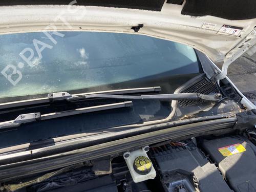 Used Front wiper motor CITROËN C4 II (NC_) 1.6 HDi 115 (114 hp) 27112015