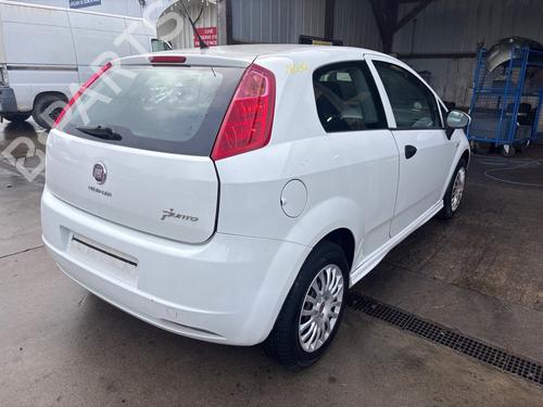 Used Rear axle Rear axle FIAT PUNTO EVO (199_) 1.3 D Multijet (84 hp) 39970226 39970226