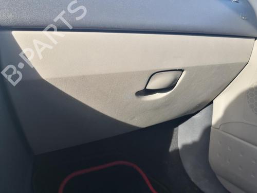 Used Glove box RENAULT MEGANE II (BM0/1_, CM0/1_) 1.9 dCi (BM0G, CM0G) (120 hp) 27130568