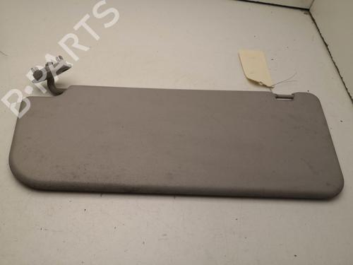 Used Right sun visor Right sun visor 27104625 27104625