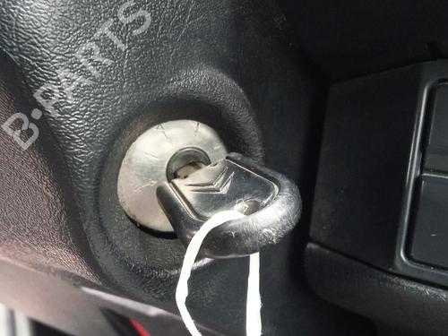 Used Ignition barrel CITROËN ZX (N2) 1.4 i (75 hp) 27138427