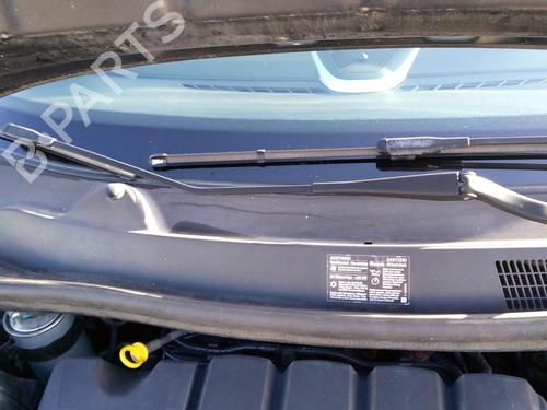 Used Front windshield wiper arm OPEL CORSA D (S07) 1.3 CDTI (L08, L68) (90 hp) 27128525