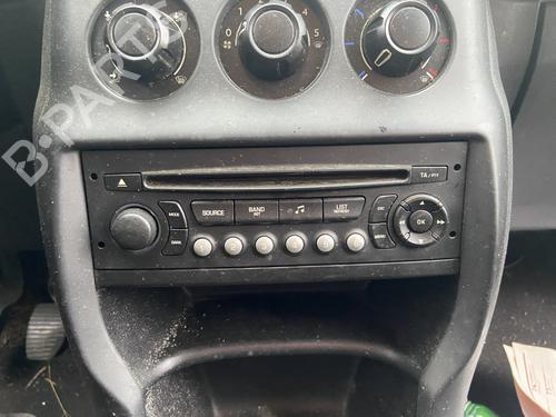 Autoradio für CITROËN C3 II (SC_) 1.4 HDi 70 (SC8HZC, SC8HR0, SC8HP4) (68 hp) 30352098