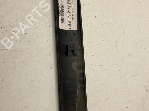 Dørliste Dørliste PEUGEOT 206 Hatchback (2A/C) 1.4 i (75 hp) 38955692 38955692